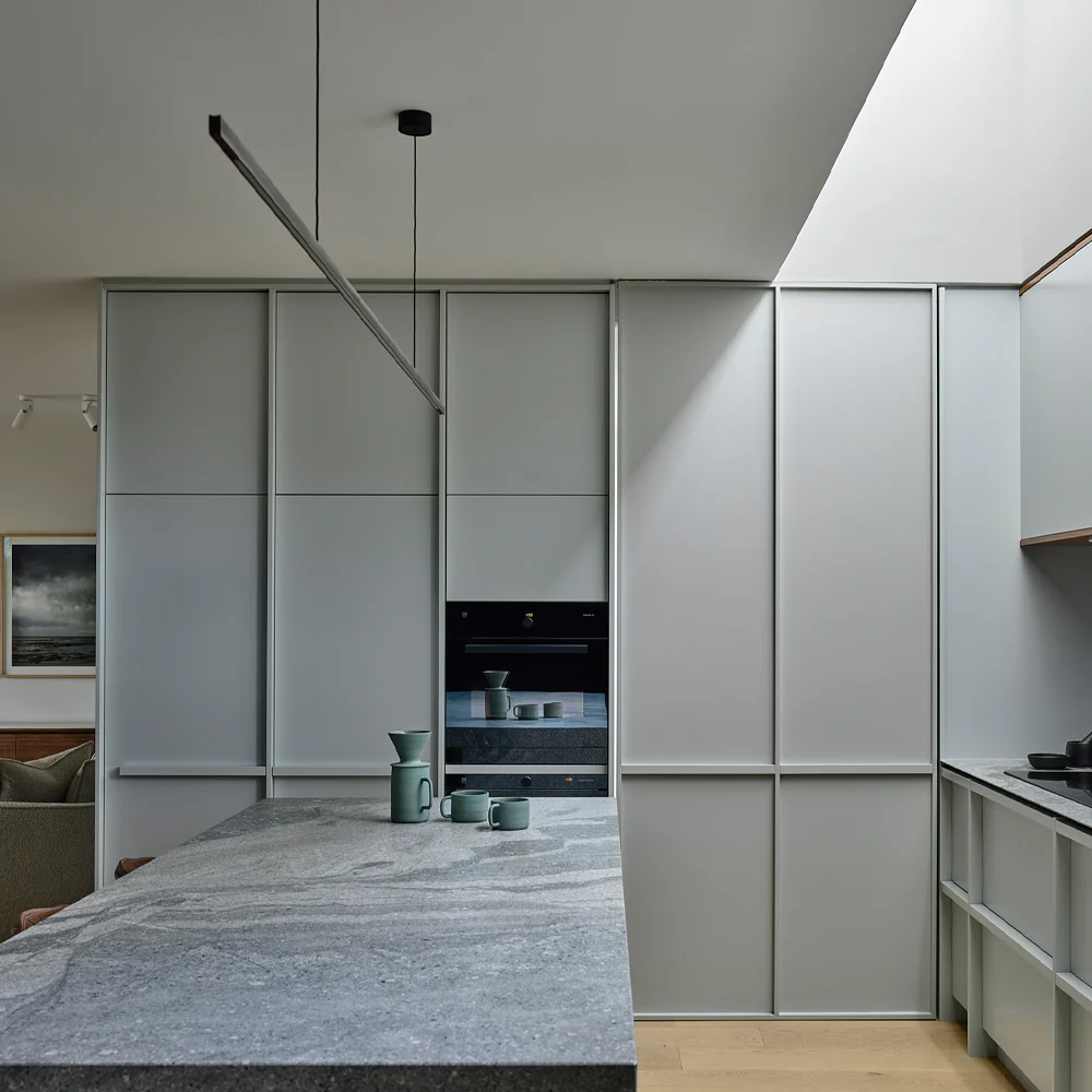 Highline Linear Pendant Lamp by Rakumba Pendant Lamps